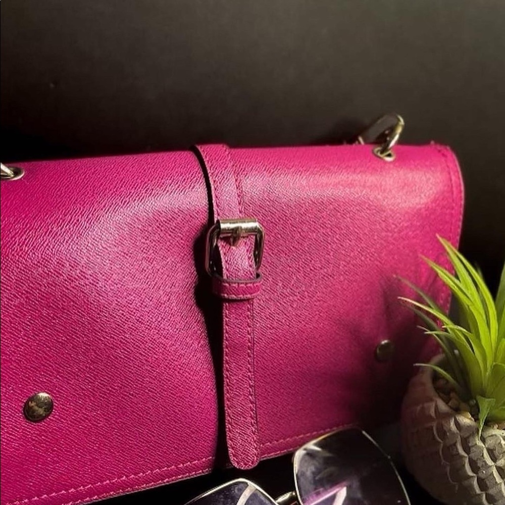 Pink Handbag - Picture 2 of 7